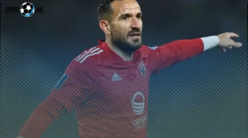 علي معلول يبرز التراث المصري بالزي الفرعوني في افتتاح المتحف المصري الكبير